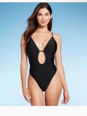 Shade & Shore Black One-Piece Swimsuit with Front Cutout